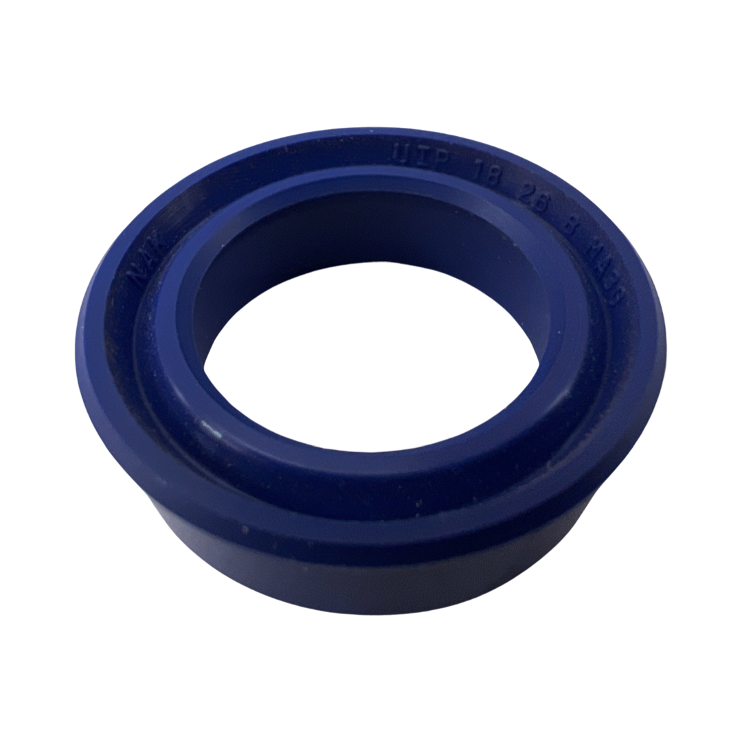 BT Toyota L2000 Lip Seal 26mm x 18mm x 8mm 22033