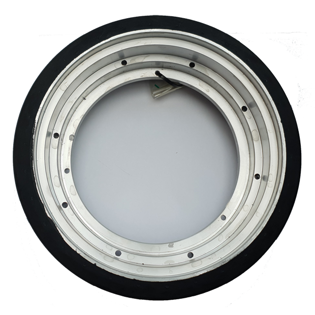 Rubber drive wheel 250mm x 76mm with 8 bolt holes – Logitrans 985126R