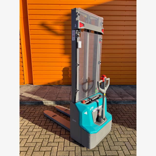 Jungheinrich Ameise PSE1.2 Li-Ion Electric Pallet Stacker