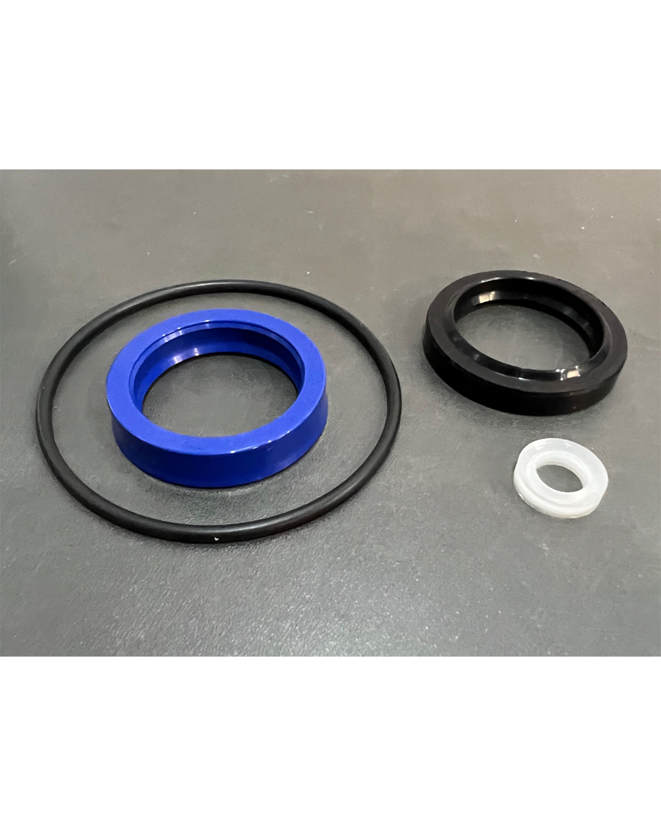 BT Toyota LHM230 Packing Set Lift Cylinder 129881